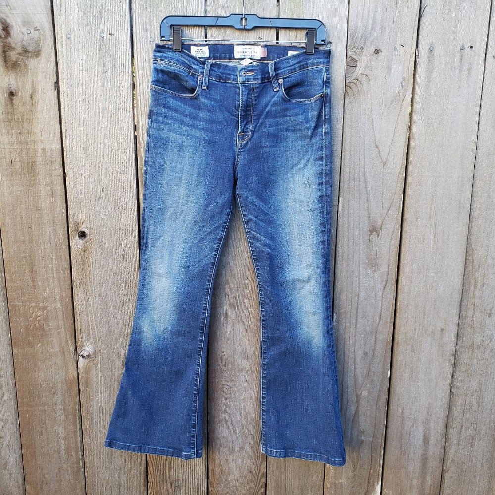 Lucky Brand Charlotte Kick Flare Jeans - 6/28